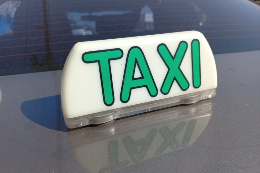 Prefeitura finaliza envio de informações sobre taxistas