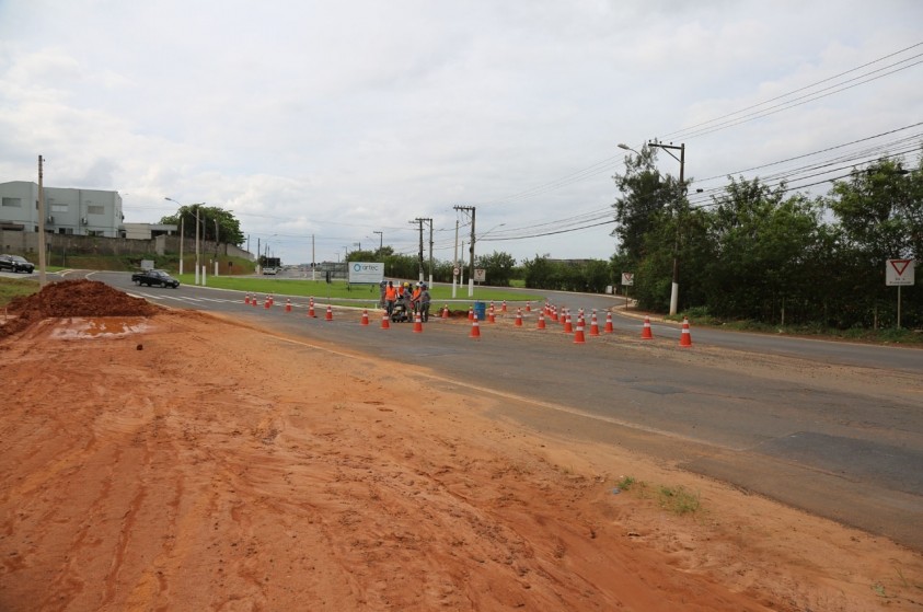Iniciadas escavações na Via Jurandyr Paixão; obras têm investimento de R$ 17,7 milhões