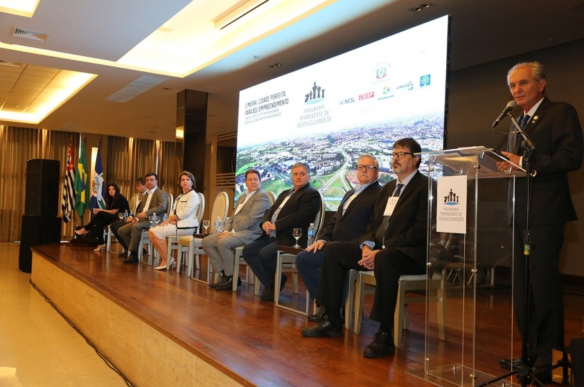 Botion lança campanha para divulgar Limeira em evento com empresários