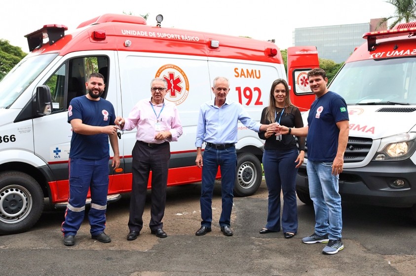 Samu recebe duas novas ambulâncias de suporte básico