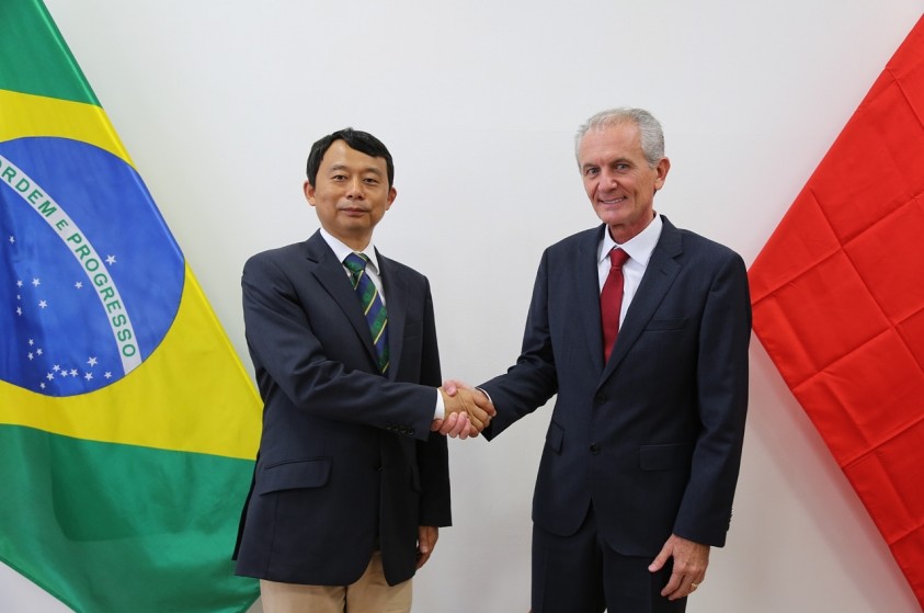 Prefeito recebe cônsul da China em visita oficial
