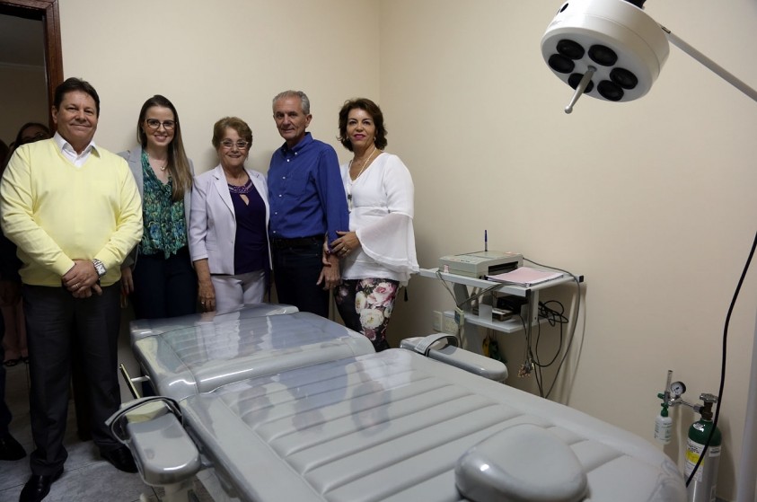 Prefeito participa de inauguração de sala de pequenas cirurgias na Associação dos Aposentados