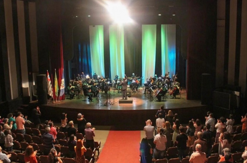 Aniversários de Limeira e do Teatro Vitória são celebrados com concerto especial