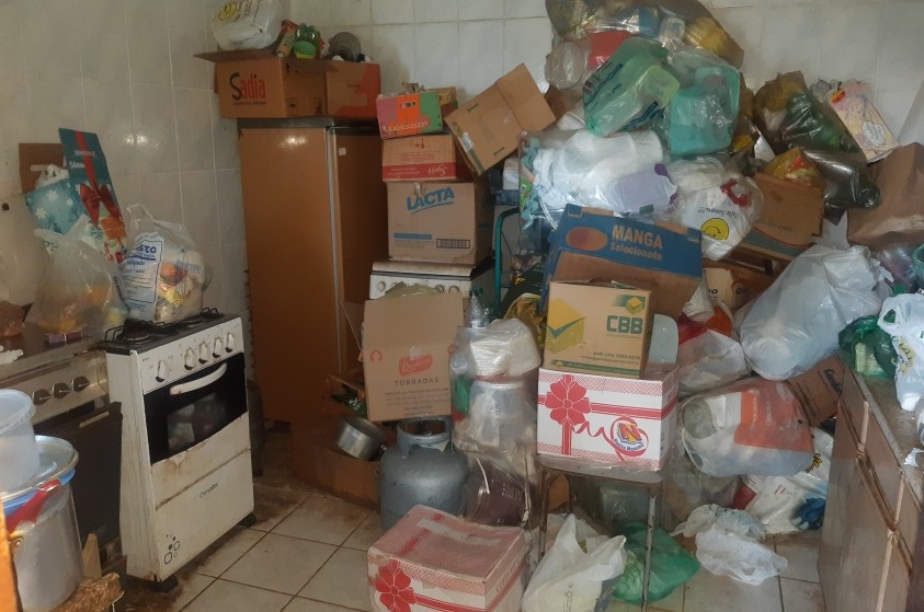  Prefeitura deflagra limpeza compulsória em casa do Anavec